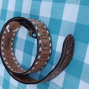 DunDee Cowhide Tooled Leather Belt